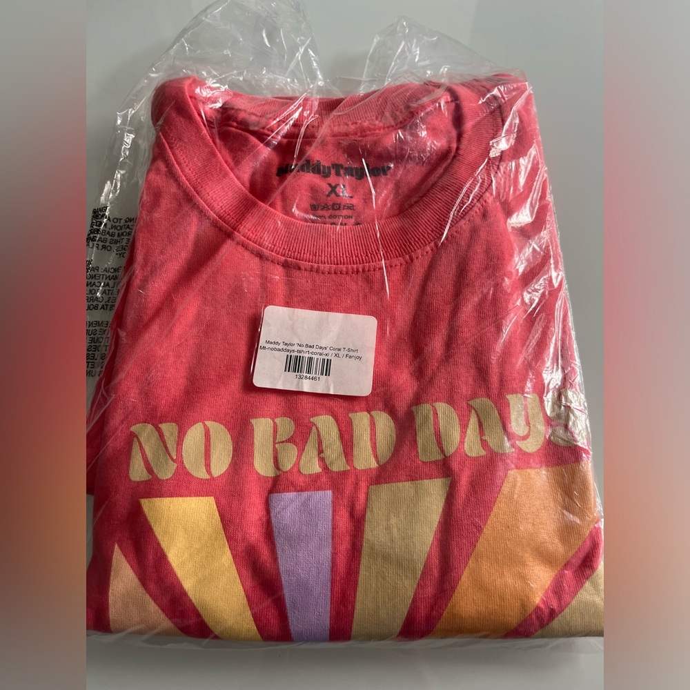 Maddy Taylor “No Bad Days” Coral t-shirt